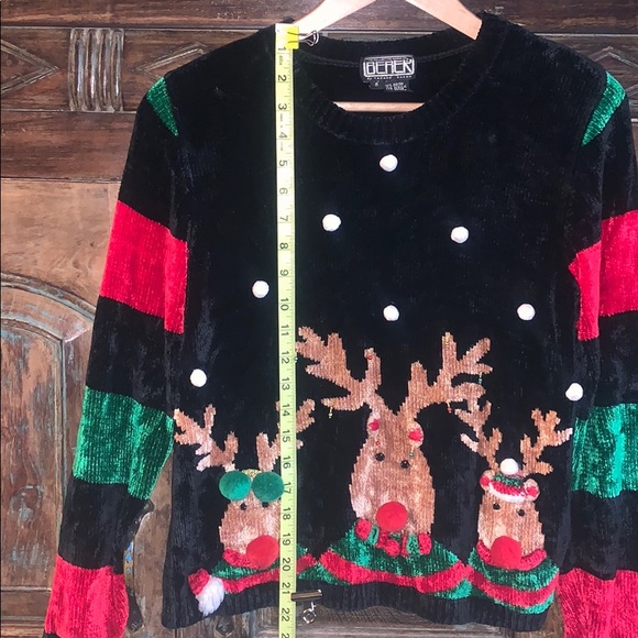 Berek 2 Holiday sweater - Picture 11 of 12